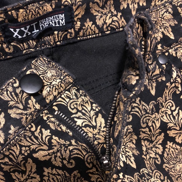 XXI Premium Denim black+gold jacquard skinny jeans - Picture 8 of 10